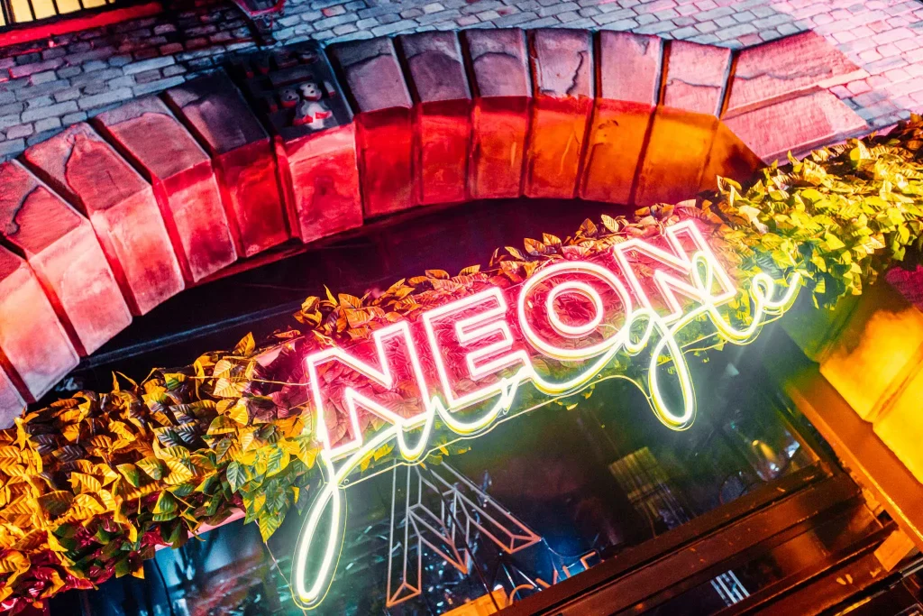 neon led na zamówienie